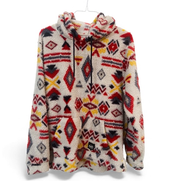 Brooklyn Cloth Tops - Cozy Geometric Patterned Sherpa Sweater